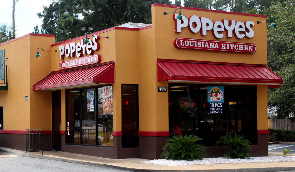 Popeyes Restaurant With Drive Thru