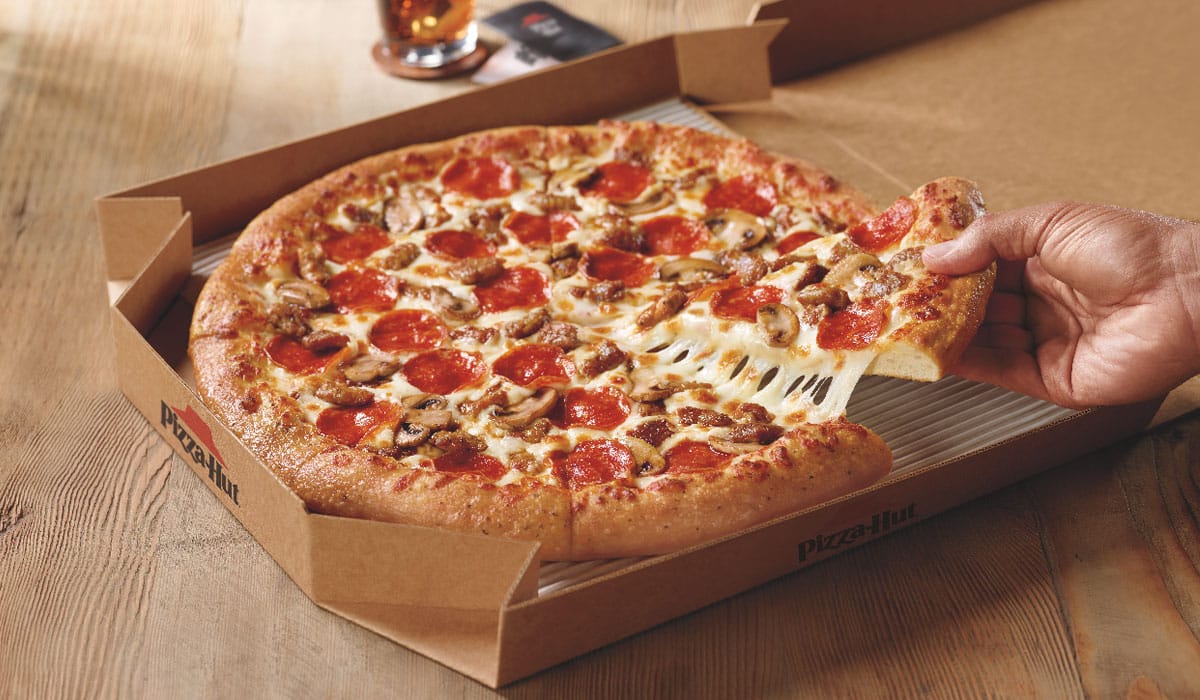 How Pizza Hut stopped innovating its pizza and fell behind