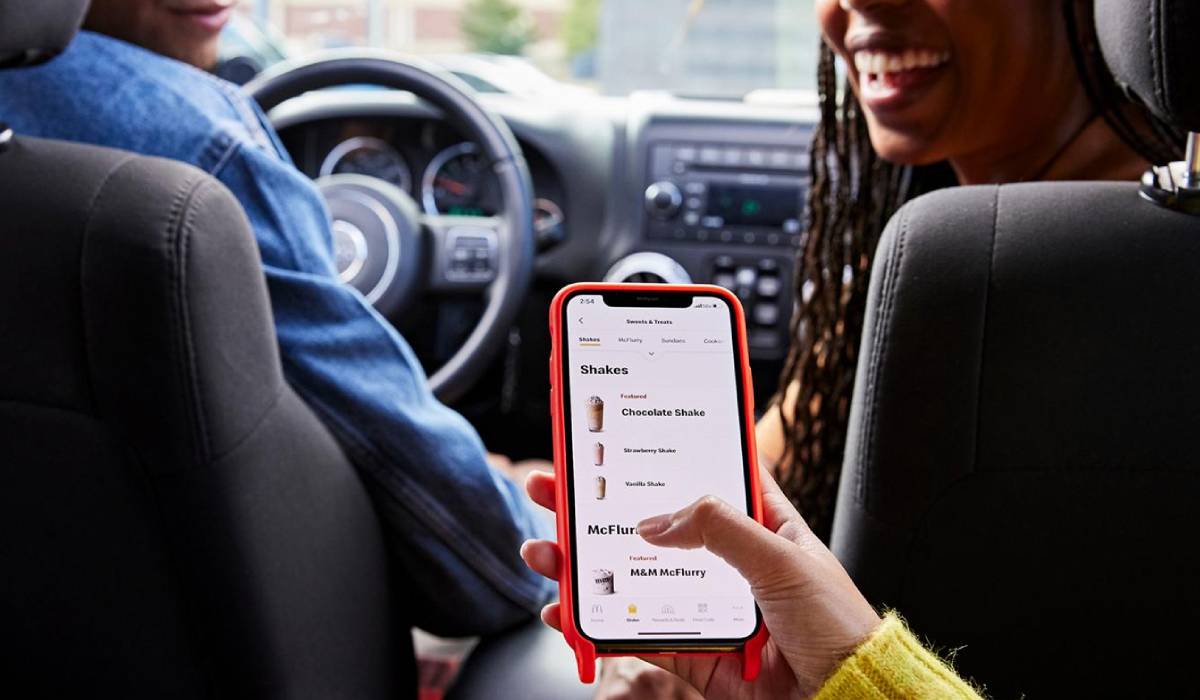 McDonald's App Being Used By A Customer In Their Car
