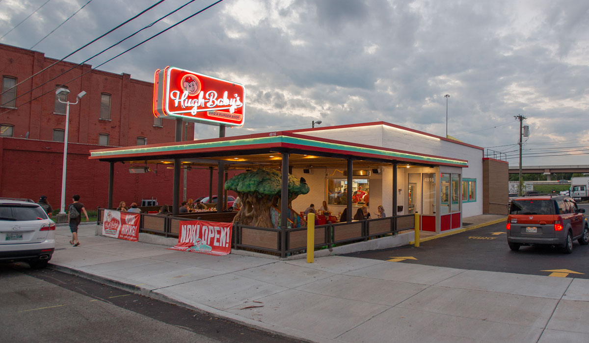 HughDT Hugh Baby’s BBQ & Burger Shop Drive Thru