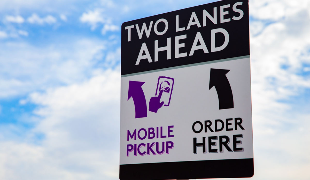 Taco Bell Mobile Order Pickup Sign