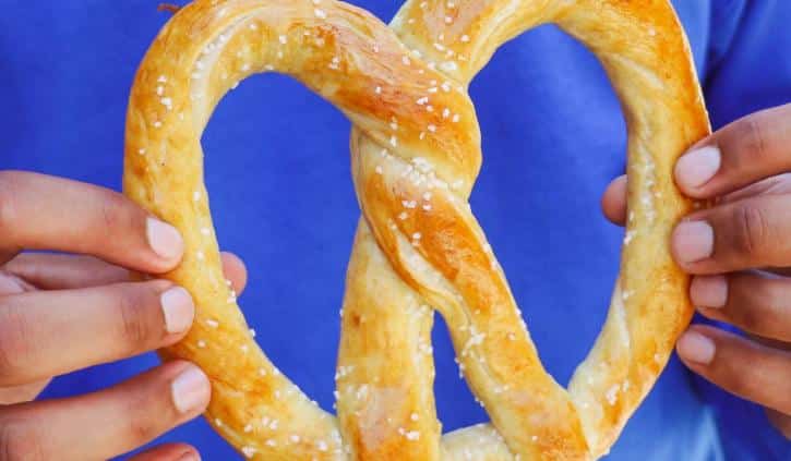 Wetzel’s Pretzels.