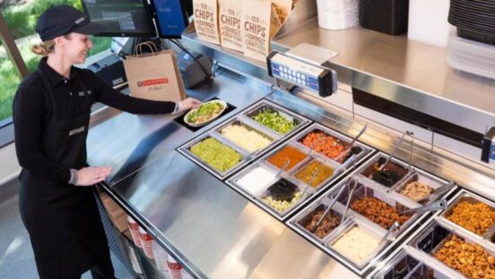 About 65 percent of Chipotle's digital orders are bowls and salads—the two items that would be crafted by the robotic makeline.