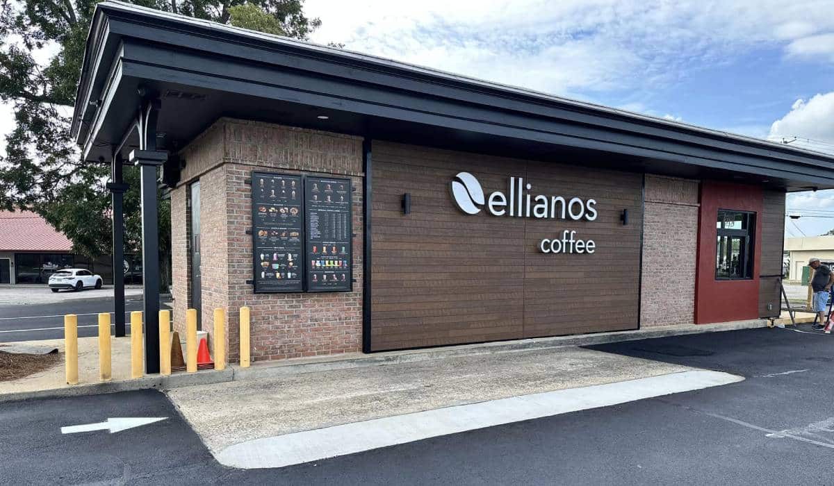 an exterior view of an Ellianos Coffee building.