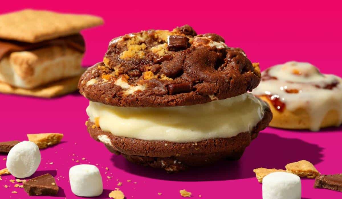 The S’mores Cookie BonBite Sandwich.