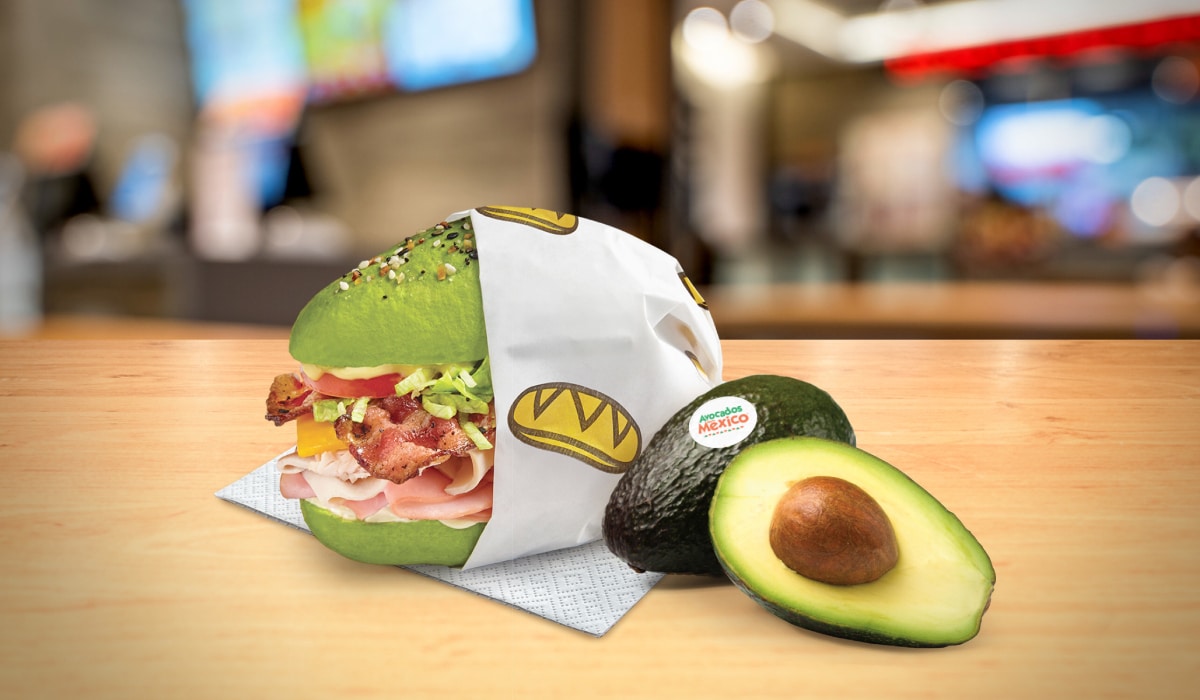 Who and the lawyers in Mexico make the start of the sandwich at the Avoch club