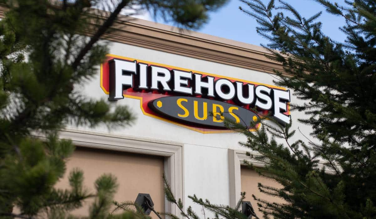 Firehouse Subs building.