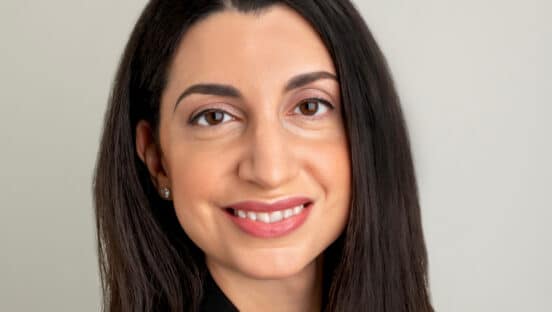 Denise Lauer headshot.