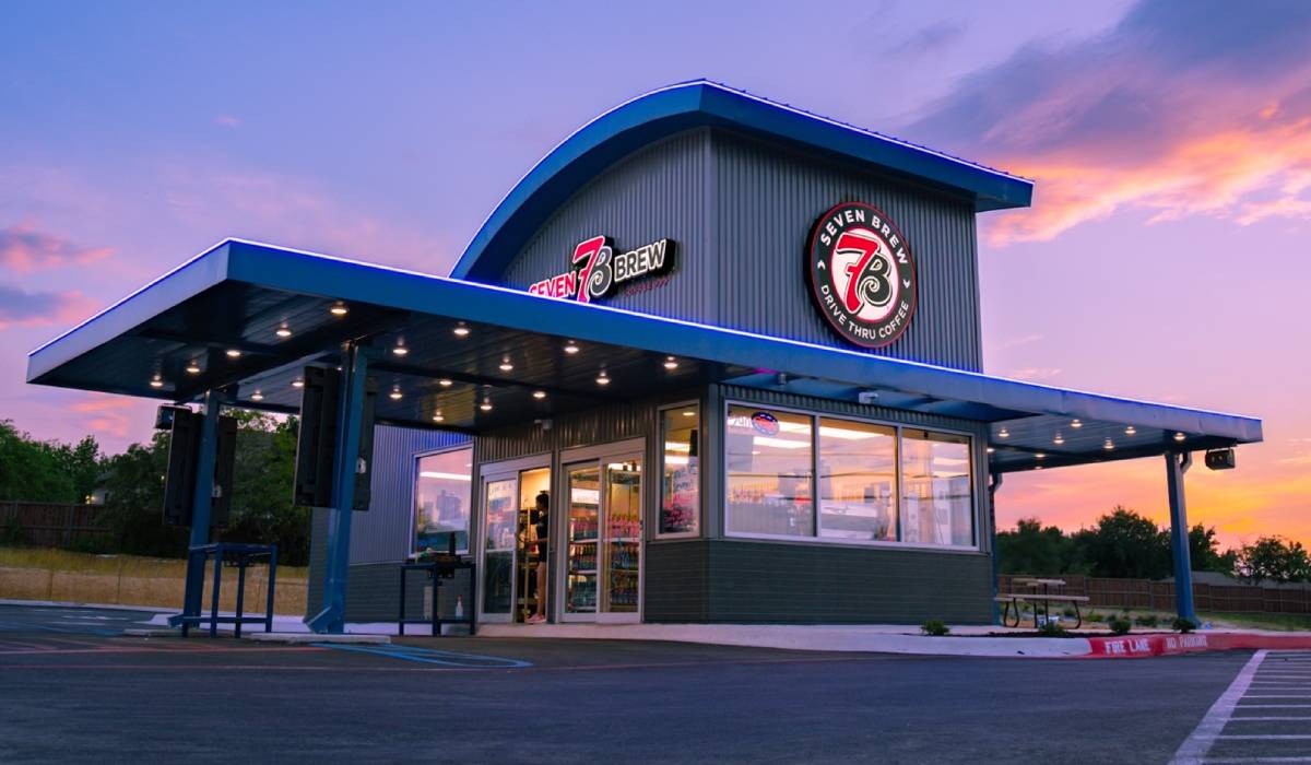 World’s Largest Franchisee Flynn Group Joins Forces with 7 Brew in Landmark Expansion Move