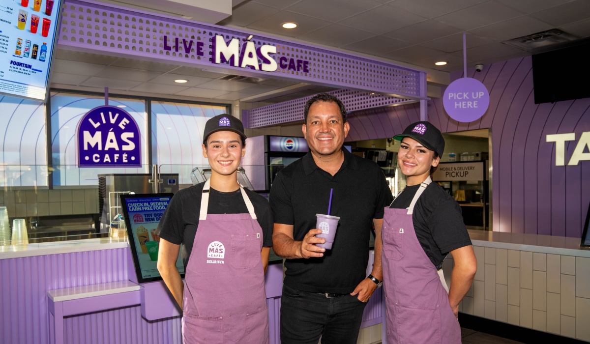 Franchisee of the Year Diversified Restaurant Group Cultivates a Relentless, Innovative Mindset