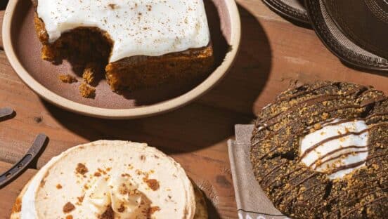 Crumbl's country menu.