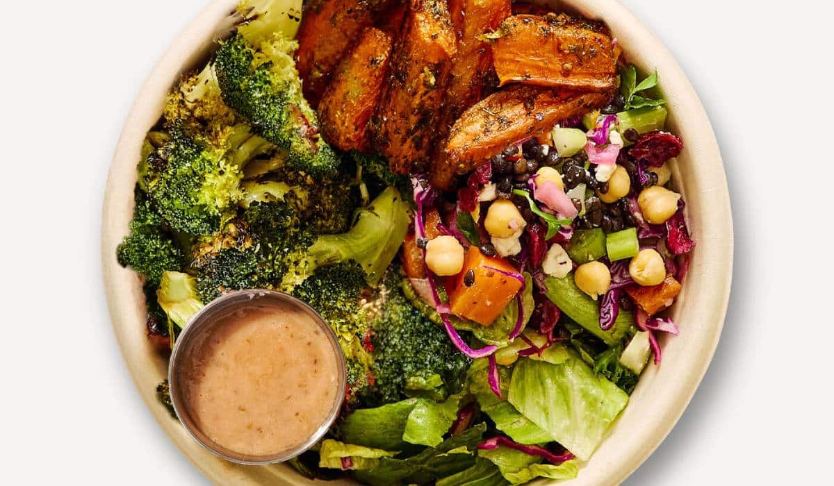 Dig Inn's seasonal market salad.